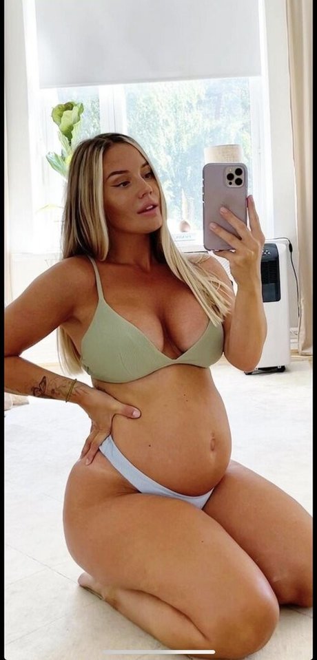 Naakte gelekte OnlyFans-foto van Elin Hendstrom