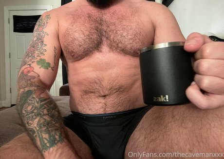 Thecavemanxxx