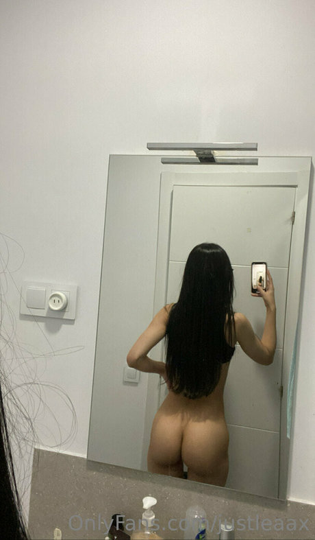 Naakte gelekte OnlyFans-foto van Justleaax