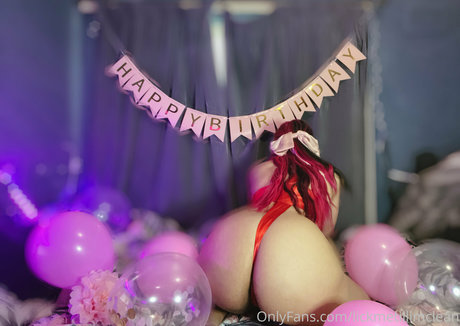 Naakte gelekte OnlyFans-foto van Taylorhenriesvip