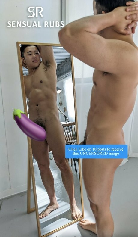 Naakte gelekte OnlyFans-foto van Sensualrubsjapan