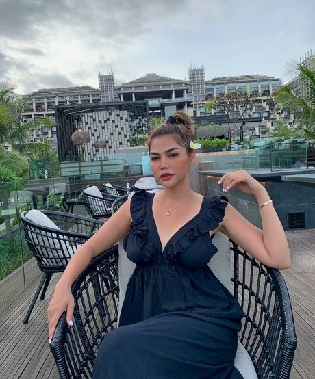 Naakte gelekte OnlyFans-foto van Djbutterfly36