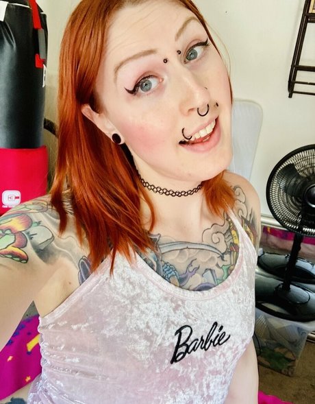 Naakte gelekte OnlyFans-foto van Cutiesuccubus