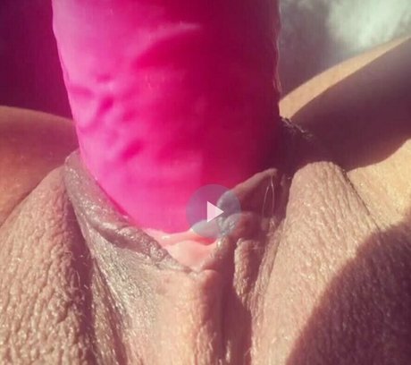 Naakte gelekte OnlyFans-foto van Cutieashton007