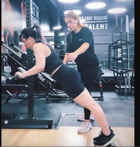 Naakte gelekte OnlyFans-foto van Lolnatsumiii