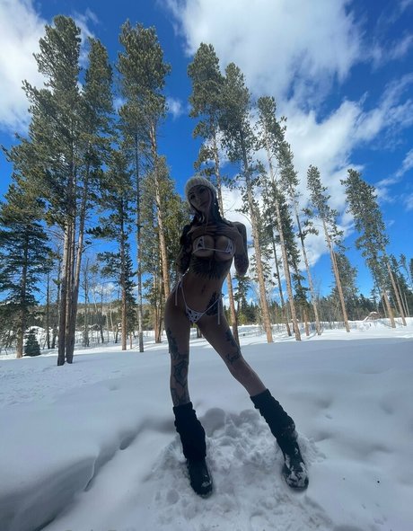 Strawberrysquirtcake