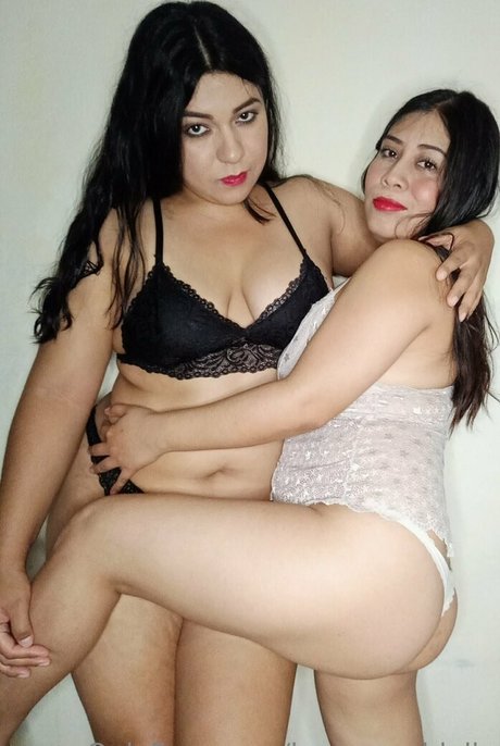 Honeyanddolly