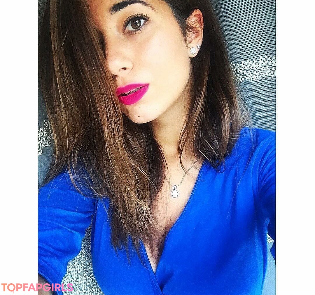 Naakte gelekte OnlyFans-foto van Paola Arena #77 Naakte gelekte OnlyFans-foto van Paola Arena #77