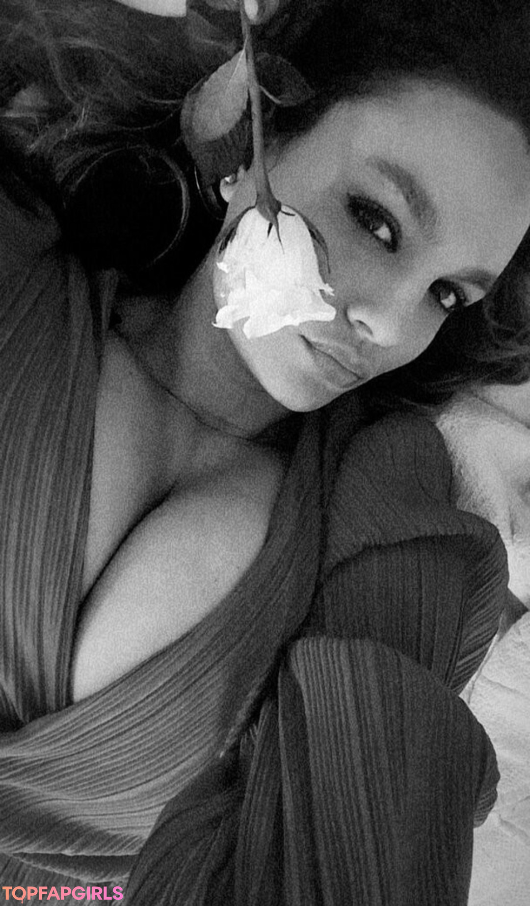 Naakte gelekte OnlyFans-foto van Acronopia #1006