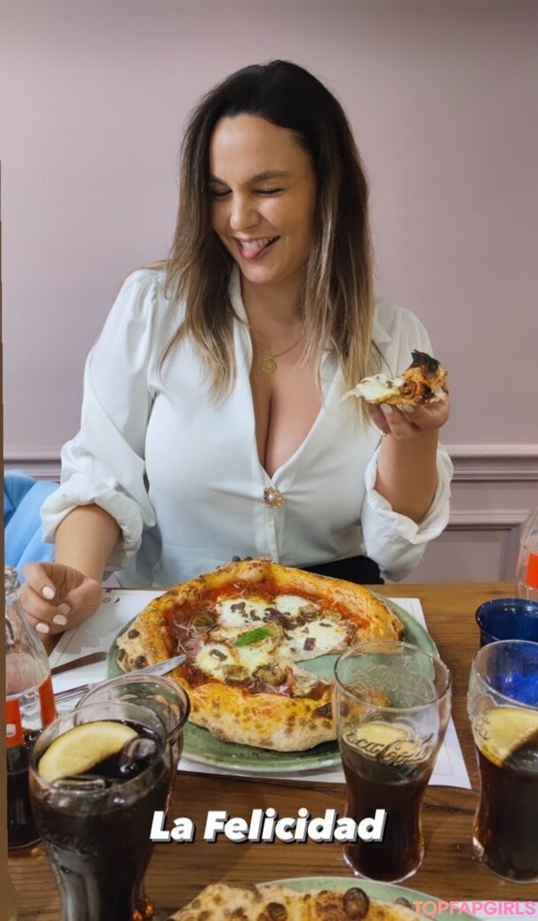 Naakte gelekte OnlyFans-foto van Acronopia #1008