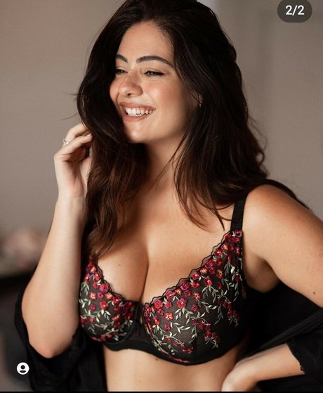 Naakte gelekte OnlyFans-foto van Paola Torrente