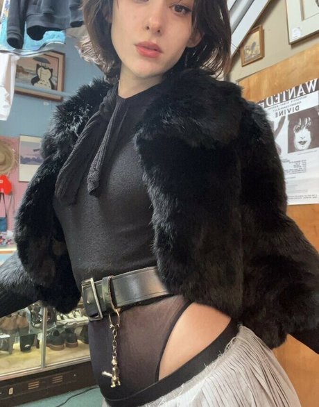 Naakte gelekte OnlyFans-foto van Dyremarxx