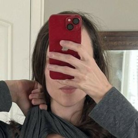 Naakte gelekte OnlyFans-foto van Bibbitybobbityboobie