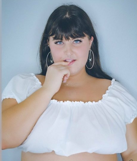 Naakte gelekte OnlyFans-foto van Freeleila