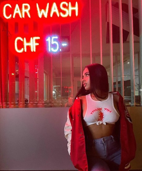 Naakte gelekte OnlyFans-foto van Anaaflri