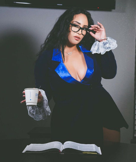 Avangelin Marie