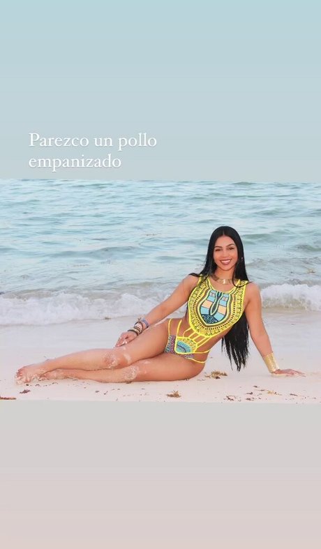 Naakte gelekte OnlyFans-foto van Barbara Ramirez