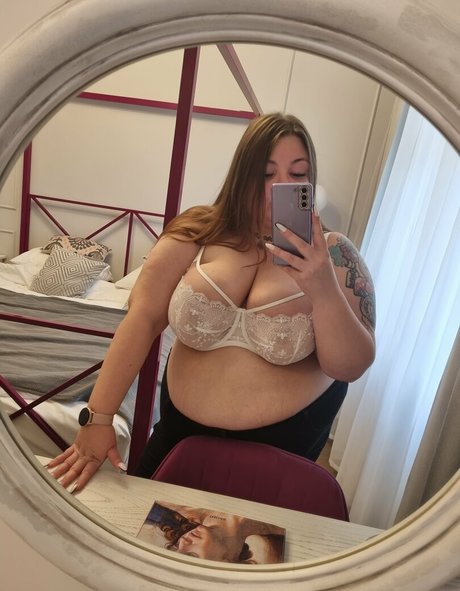 Alicefrommarsbbw
