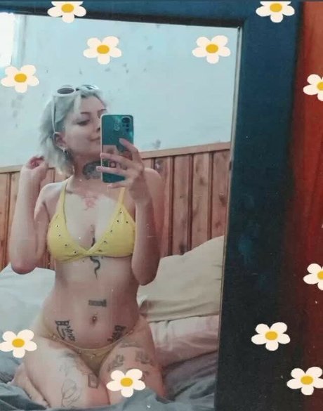 Naakte gelekte OnlyFans-foto van Ajenj0
