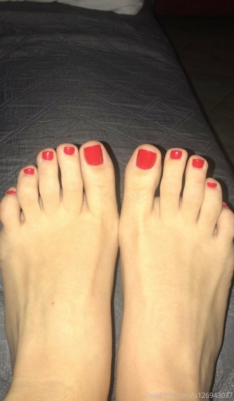 Naakte gelekte OnlyFans-foto van Therealme753