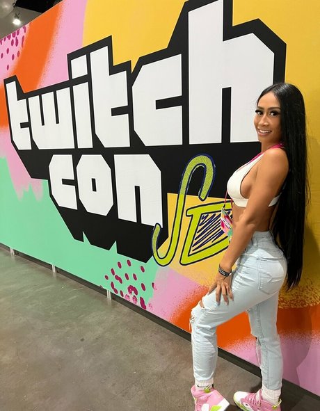 Littleaznchat