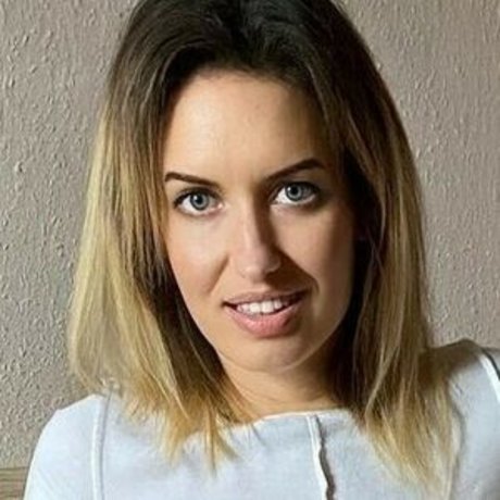 Naakte gelekte OnlyFans-foto van Linettecrown