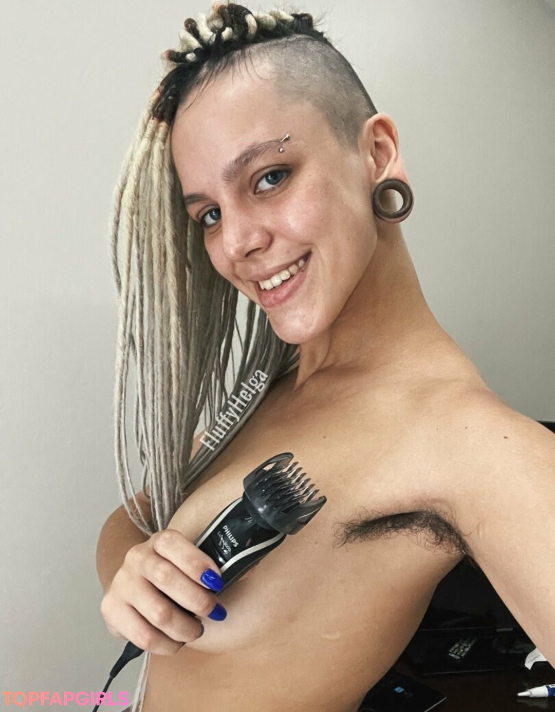 Naakte gelekte OnlyFans-foto van Fluffyhelgafreepage #52 Naakte gelekte OnlyFans-foto van Fluffyhelgafreepage #52