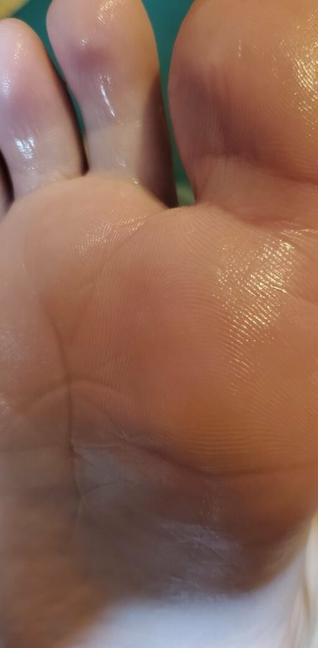 Naakte gelekte OnlyFans-foto van Rudeboifun