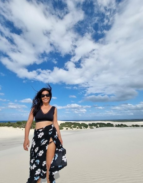 Naakte gelekte OnlyFans-foto van Davens