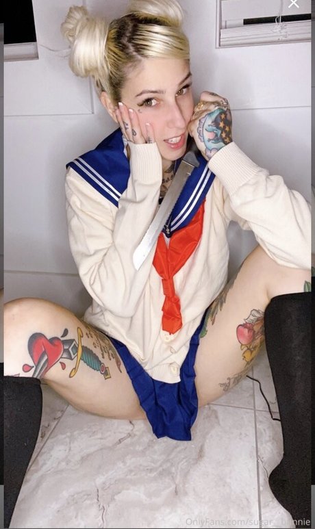 Naakte gelekte OnlyFans-foto van Sugarbunnie