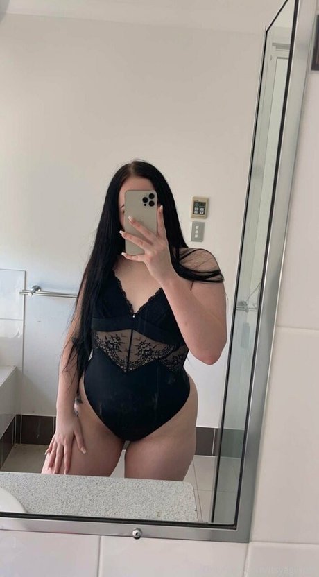 Naakte gelekte OnlyFans-foto van Itsyagirlpaz