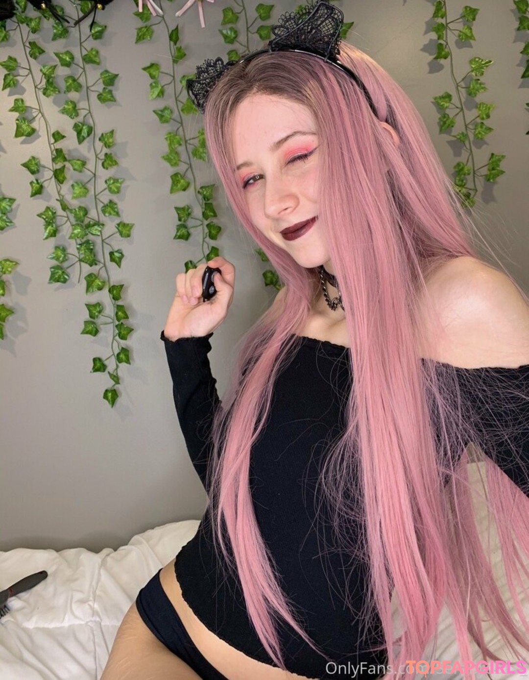 Naakte gelekte OnlyFans-foto van Serabrooks #74 Naakte gelekte OnlyFans-foto van Serabrooks #74