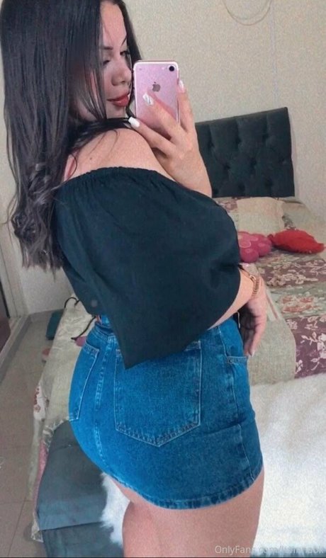 Naakte gelekte OnlyFans-foto van Lunnnaok