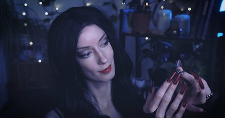 Miss Chloe Asmr