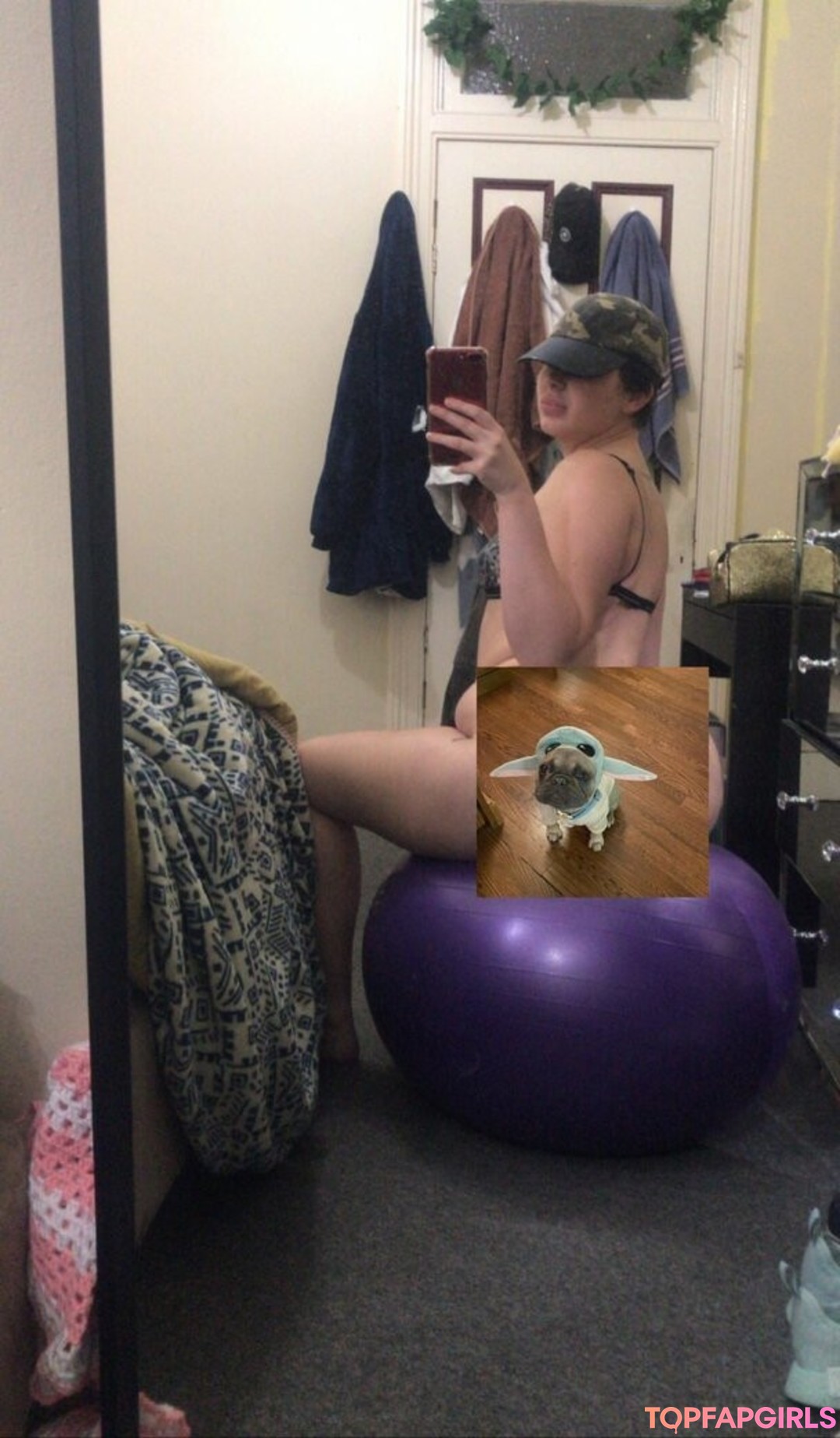 Naakte gelekte OnlyFans-foto van Shutupmichaelaa #13 Naakte gelekte OnlyFans-foto van Shutupmichaelaa #13