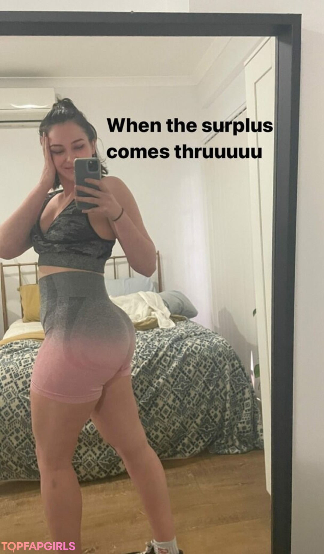 Naakte gelekte OnlyFans-foto van Shutupmichaelaa #23 Naakte gelekte OnlyFans-foto van Shutupmichaelaa #23