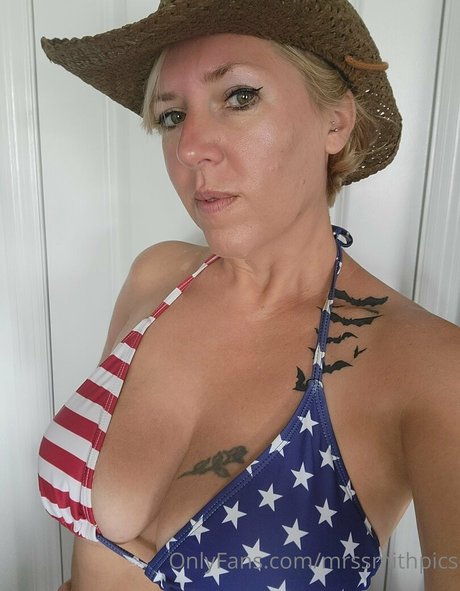 Naakte gelekte OnlyFans-foto van Mrssmithpics
