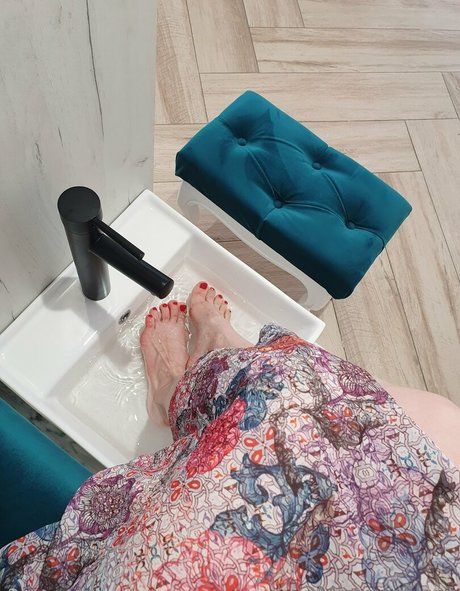 Naakte gelekte OnlyFans-foto van Mistresselena