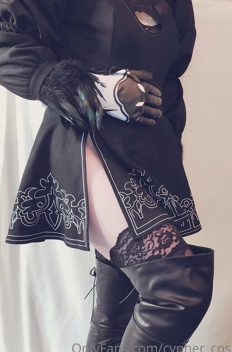Naakte gelekte OnlyFans-foto van Cyphercos