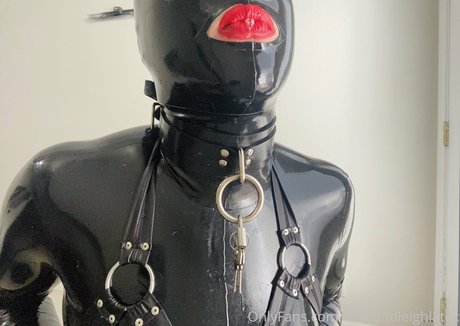 Luciaandleighlatex