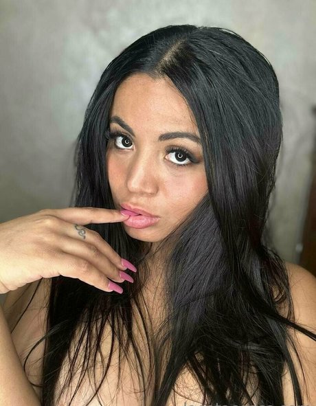 Naakte gelekte OnlyFans-foto van Lacetaceass