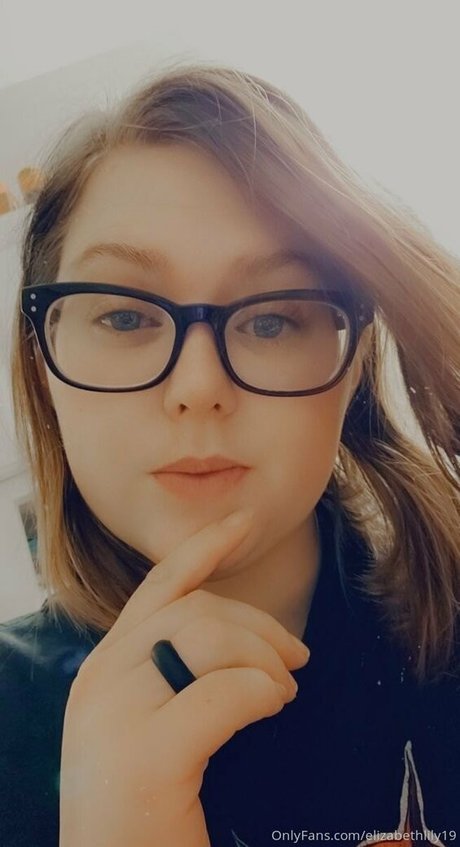 Elizabethlily19