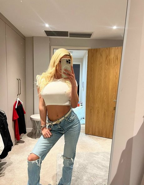 Adayinsienna