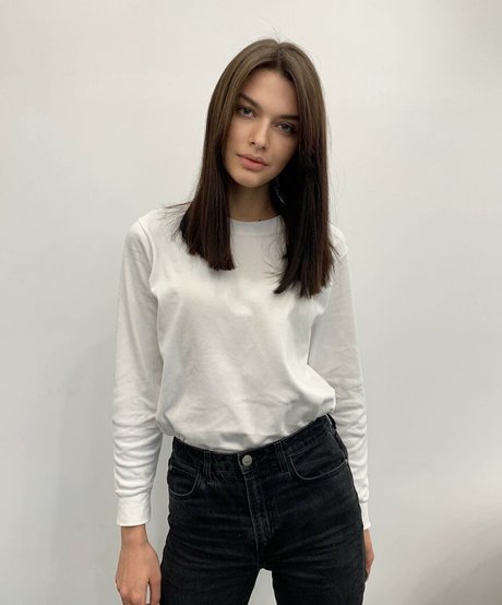 Sasha Zotova
