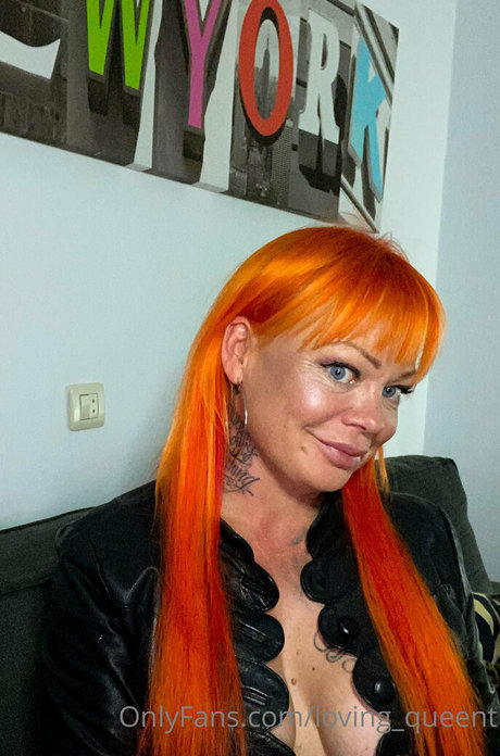 Naakte gelekte OnlyFans-foto van Lovingqueent