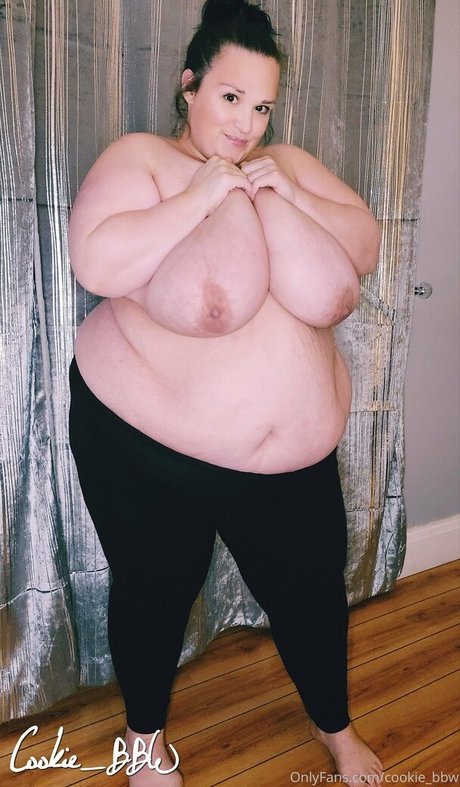Naakte gelekte OnlyFans-foto van Cookiebbw