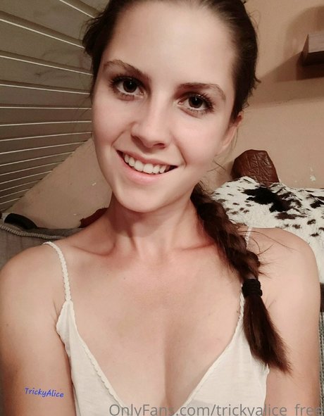 Naakte gelekte OnlyFans-foto van Trickyalice6