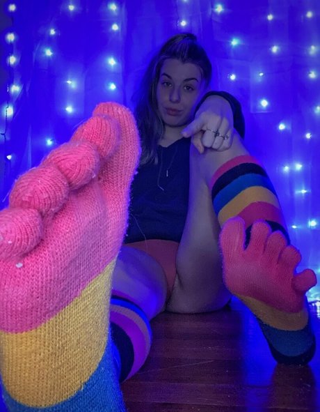 Naakte gelekte OnlyFans-foto van Tastytaurustoes