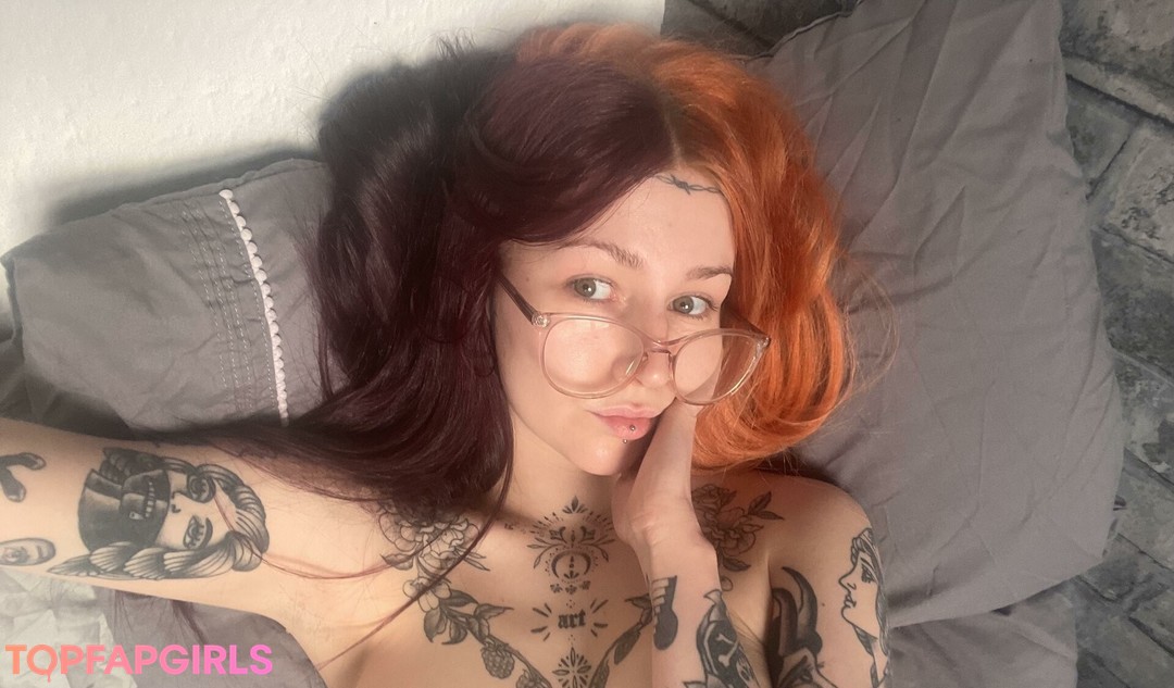 Naakte gelekte OnlyFans-foto van Xonicolavictoria #69 Naakte gelekte OnlyFans-foto van Xonicolavictoria #69