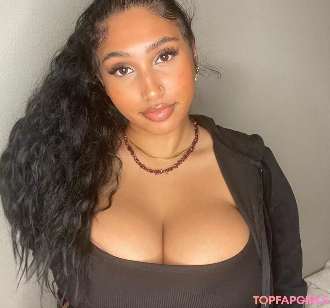 Naakte gelekte OnlyFans-foto van Jeanette Prakash #72 Naakte gelekte OnlyFans-foto van Jeanette Prakash #72